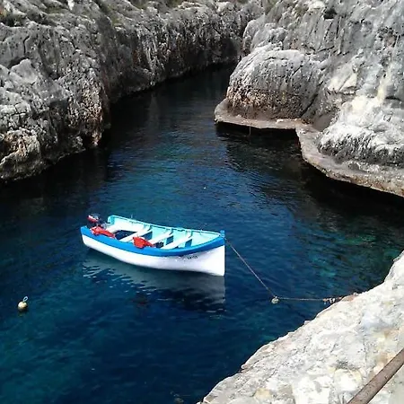 Belvedere Airport * Safi