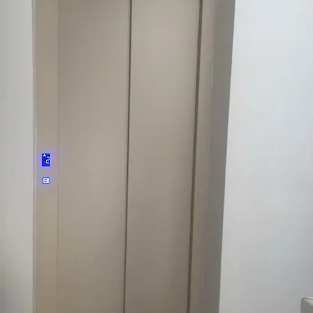 Belvedere Airport Safi