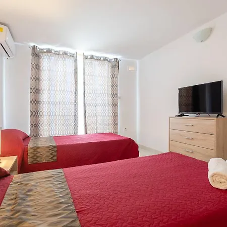Belvedere Airport Guest house
